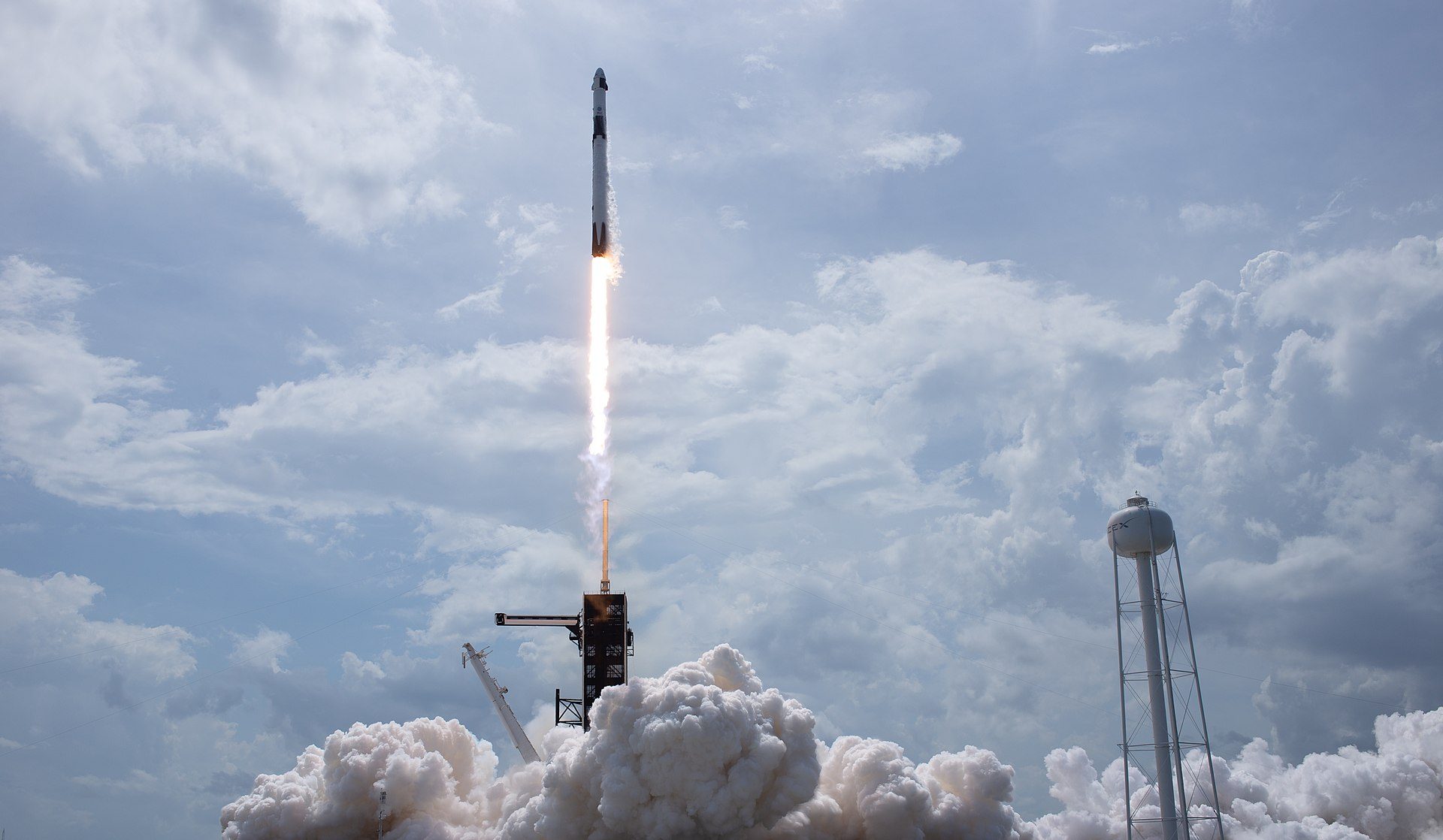 Falcon 9 carrying Crew Dragon climbing away from Launch Complex 39A, May 30, 2020